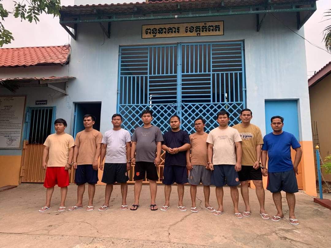 Update: ចៅក្រមស៊ើបសួរសម្រេចឃុំខ្លួនឧកញ៉ា ជា សារ៉ន និងបក្ខពួកពីបទៈ ឆបោកមានស្ថានទម្ងន់ទោស
