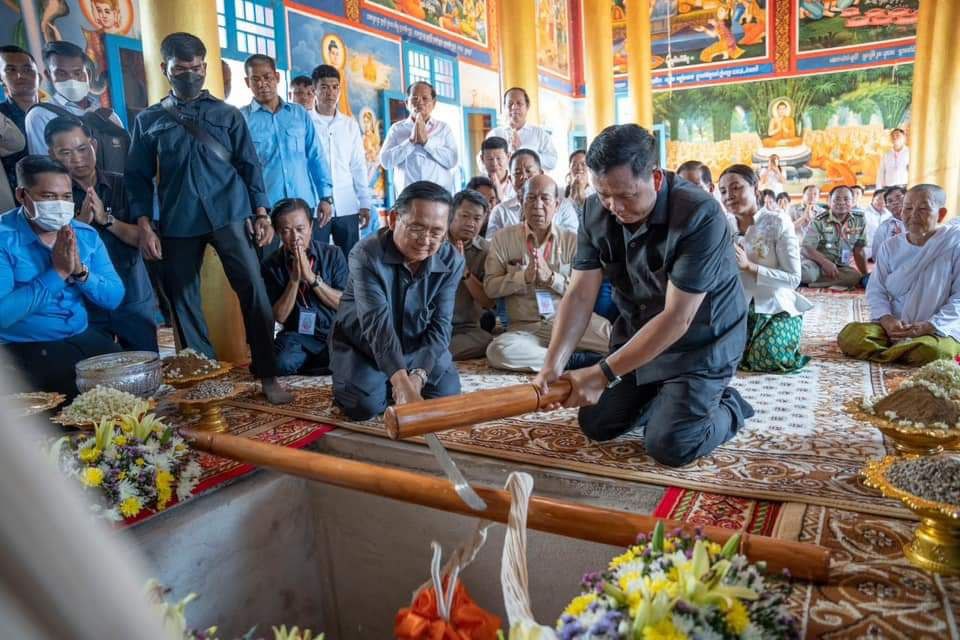 ឯកឧត្ដមបណ្ឌិត ហ៊ុន ម៉ាណែត៖ ពលរដ្ឋចូលរួមជាមួយរាជរដ្ឋាភិបាលក្នុងការថែរក្សាឱ្យបាននូវបរិស្ថាន សុខសន្តិភាព និងស្ថិរភាព