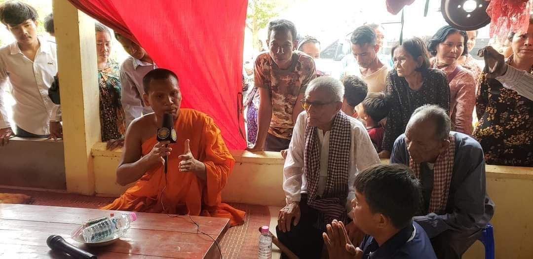 បែកធ្លាយរឿងអាស្រូវ ព្រះចៅអធិការវត្ត "ព្រៃផ្អេរ" កឹបកេងលុយវត្ត ប្រព្រឹត្តឧបាយមុខផ្សេងៗ