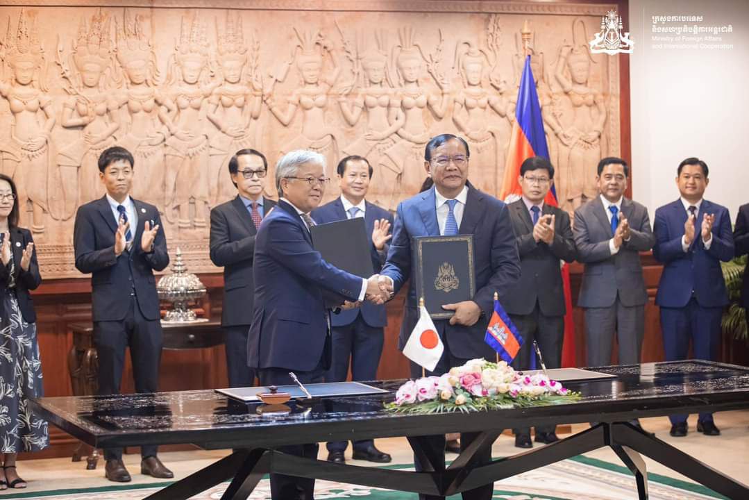 រដ្ឋមន្ត្រីការបរទេសកម្ពុជា និងទូតជប៉ុនប្រចាំកម្ពុជា ចុះហត្ថលេខារួមគ្នា លើលិខិតប្តូរសារ លើឥណទានសម្បទានប្រាក់ ជិត២០០លានដុល្លារ
