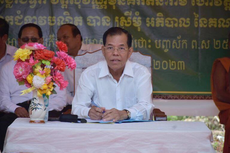 ឯកឧត្តម អ៊ី ឈាន អញ្ជើញសម្ពោធសមិទ្ធិផល ខ្លោងទ្វារ ក្នុងវត្តសុវណ្ណមុនីគិរីរតនារាម ដែលទើបកសាងរួច ដាក់ឲ្យប្រើប្រាស់ជាផ្លូវការ
