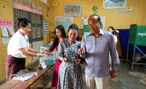 ប្រជាពលរដ្ឋខេត្តកំពតសប្បាយចិត្តដែលគណបក្សប្រជាជនកម្ពុជាទទួលសំឡេងឆ្នោតគាំទ្រច្រើនលើសលប់