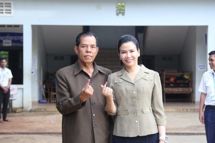 ថ្នាក់ដឹកនាំ និងពលរដ្ឋខេត្តប៉ៃលិន ចូលរួមការបោះឆ្នោតជ្រើសតាំងតំណាងរាស្ត្រ អាណត្តិទី៧ យ៉ាងច្រើនកុះករ ក្រោមបរិយាកាសសន្តិសុខសណ្តាប់ធ្នាប់ល្អ