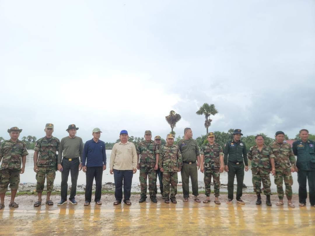 ស្រុកកំពង់ត្រាចមានតំបន់មួយចំនួនកំពុងរង់ការជន់លិចដោយជំនន់ទឹកភ្លៀងនៅឡើយ