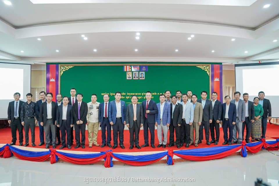 អភិបាលខេត្តបាត់ដំបង បានអញ្ជើញជួបជាមួយគណៈប្រតិភូដែលជាអ្នកវិនិយោគិនមកពីប្រទេសចិន