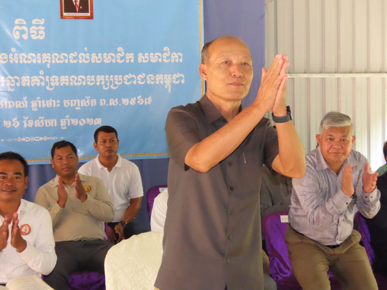 លោក សៅ សុខា បន្តចុះជួបសំណេះសំណាលនិងថ្លែងអំណរគុណដល់សមាជិក សមាជិកាបក្សប្រជាជនកម្ពុជាចំនួន៤ឃុំ ចំនួន៣៦៥៦នាក់នៅស្រុករមាសហែក