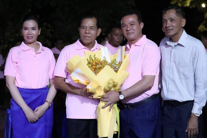 ឯកឧត្តម អ៊ី ឈាន និងលោកជំទាវ បាន ស្រីមុំ រៀបចំពិធីជួបជុំពិសារអាហារសាមគ្គី ជូនដល់មន្ត្រីរាជការសាលាខេត្តប៉ៃលិន