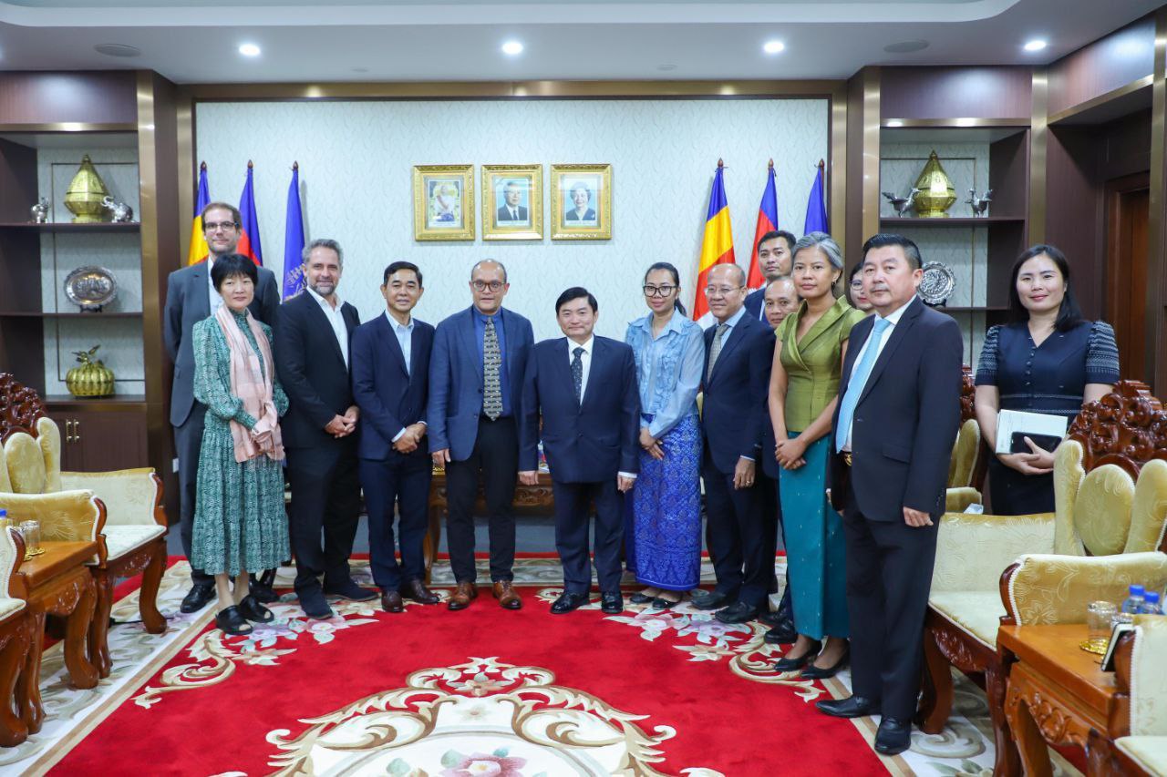 អង្គការសហប្រជាជាតិ កោតសរសើរកម្ពុជាដែលបានចូលជាប្រទេសត្រួសត្រាសផ្លូវនៃគំនិតផ្តួចផ្តើម «កាតាលិករសកលស្តីពីការងារសមរម្យ និងការគាំពារសង្គមសម្រាប់អន្តរកាលយុត្តិធម៌»