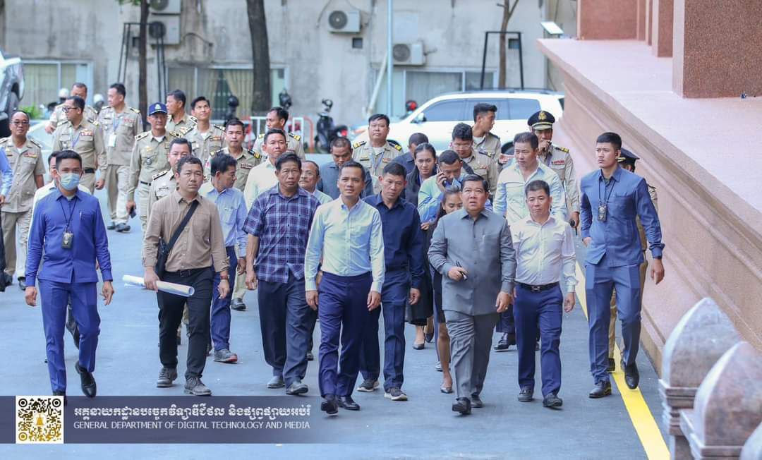 ឯកឧត្តម អភិសន្ដិបណ្ឌិត ស សុខា អញ្ជើញចុះត្រួតពិនិត្យការងារសាងសង់អគារទីស្ដីក្រសួងមហាផ្ទៃ