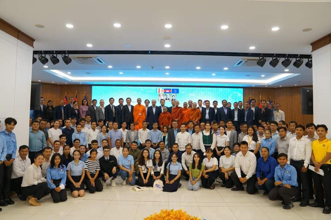 លោក ហ៊ុន ម៉ានី៖ «យុវជនជាកម្លាំងចលករដ៏មានសារៈសំខាន់សម្រាប់កម្ពុជា នាថ្ងៃអនាគតក្នុងការជំរុញការកសាងសេដ្ឋកិច្ច និងសង្គមឌីជីថល»