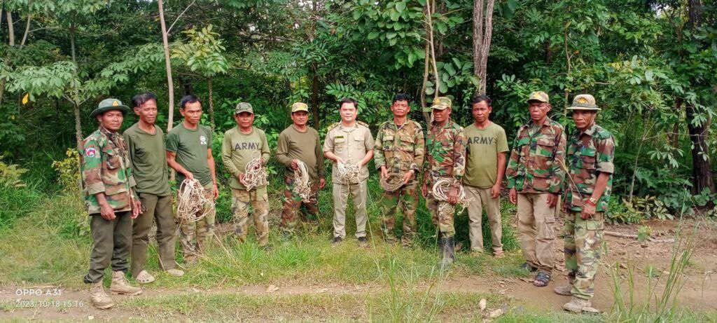 សហគមន៍ និង មេព្រៃថ្នាក់កណ្ដាល ចុះដកអន្ទាក់នៅ ក្នុងដីក្រុមហ៊ុនចម្ការអំពៅកំពង់ស្ពឺ ស៊ូហ្គ័រ បានចំនួន ៤៨ខ្សែ
