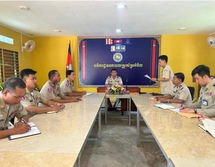 នគរបាលស្រុកស្រែអំបិលដុតកម្ទេចសង្វៀនជល់មាន់ចល័ត១កន្លែង