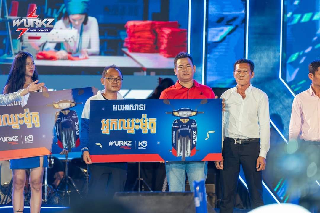អស់ស្ទះឈ្នះពិតៗ អតិថិជនភេសជ្ជៈប៉ូវកម្លាំង WURKZ គាស់ក្រវឹងកំប៉ុងឈ្នះម៉ូតូស៊េរីថ្មី ចំនួន ១០គ្រឿង