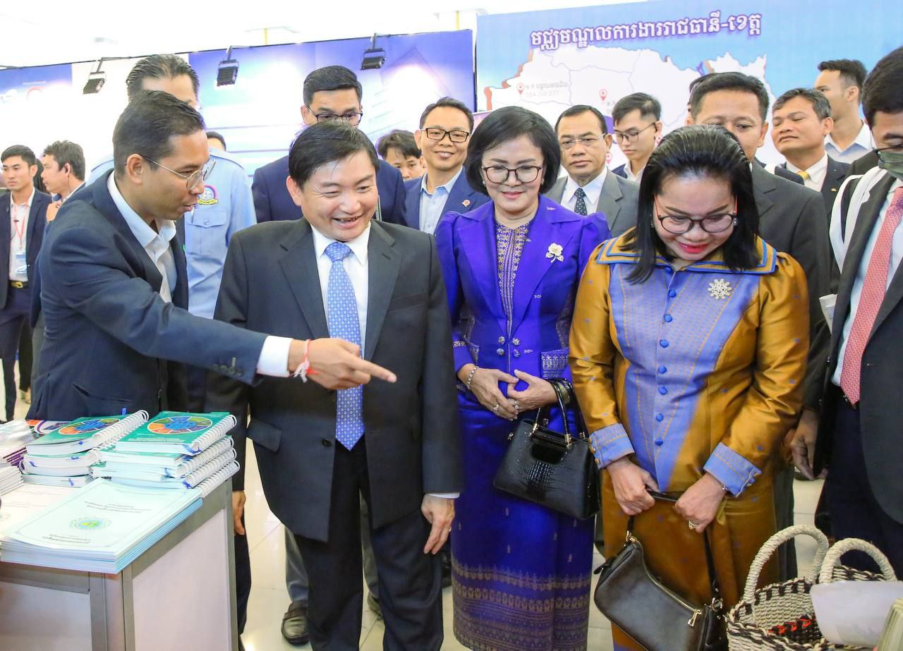 «ពិព័រណ៍ការងារ និងផលិតភាពជាតិឆ្នាំ២០២៣» មានក្រសួង-ស្ថាប័ន ក្រុមហ៊ុន សហគ្រាស គ្រឹះស្ថានអប់រំបណ្តុះបណ្តាល ដៃគូអភិវឌ្ឍន៍ និងអង្គការជាតិ-អន្តរជាតិ ចំនួន១៥០ បានចូលរួម និងនាំមកនូវឱកាសការងារជាង ២ម៉ឺនកន្លែង