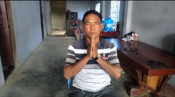 ថ្មីចែសម៉ង! តម្លៃទិញម៉ូតូចរចាតំលៃត្រូវគ្នាហើយ ស្រាប់តែអ្នកទិញជើងឆើតប្រើល្បិចសុំសាកម៉ូតូរួចរត់យកទៅបាត់ឈឹង ម្ចាស់ម៉ូតូសល់ត្រឹមកាតគ្រី