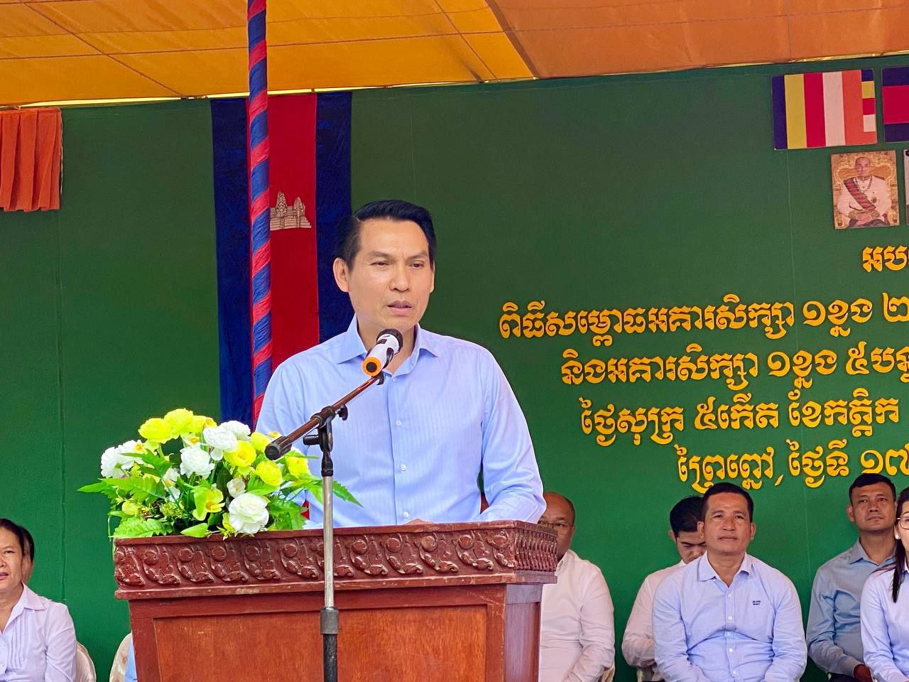 ឯកឧត្ដម ប៉ែន វិបុល អញ្ញើញសម្ពោធអគារសិក្សា ១ខ្លង ២ ជាន់ ៤ បន្ទប់ នៃវិទ្យាល័យព្រៃព្នៅ និងអគារសិក្សា ១ ខ្នង ៥បន្ទប់ នៃសាលាបឋមសិក្សាព្រៃព្នៅ ស្រុកពារាំង