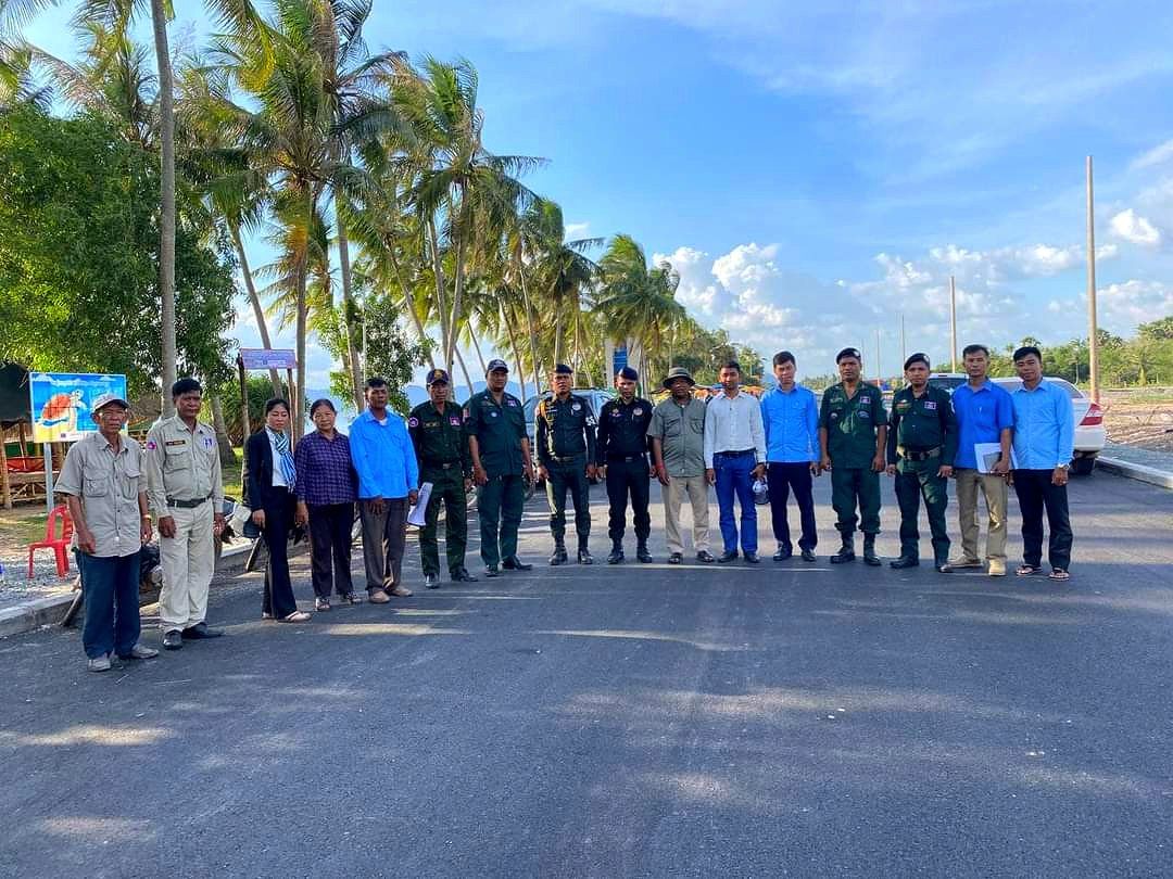 អាជ្ញាធរស្រុកដំណាក់ចង្អើរ បានត្រៀមលក្ខណៈរួចរាល់នាឱកាសបុណ្យសមុទ្រ និងឆ្លងឆ្នាំសកលនិងទទួលភ្ញៀវទេសចរណ៍មកលេងកម្សាន្តនាថ្ងៃខាងមុខនេះ