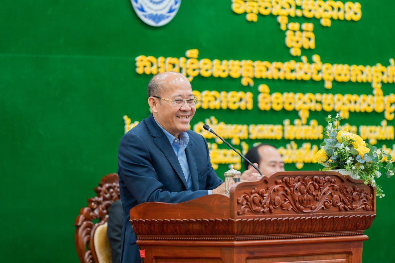 លោក ងុយ រិទ្ធ អញ្ជើញបិទវគ្គបណ្ដុះបណ្ដាល ស្ដីពី «ការពង្រឹងសមត្ថភាពដល់ជំនួយការថ្នាក់ដឹកនាំក្រសួងការងារ និងបណ្ដុះបណ្ដាលវិជ្ជាជីវៈ»
