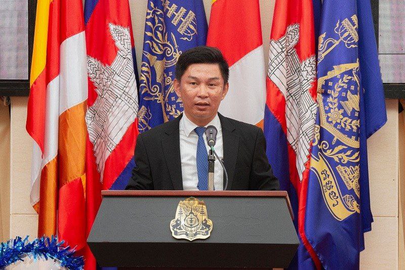 Breaking News: លោក ខេង យ័ន អភិបាលក្រុងកែប ត្រូវបានរាជរដ្ឋាភិបាលចេញបញ្ចប់មុខតំណែង ដោយសារពាក់ព័ន្ធករណីអំពើពុករលួយ