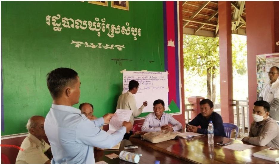 ក្រុមហ៊ុន «សុធីរាជ ឃិនស្ត្រាក់សិន» ត្រូវបានអាជ្ញាធរខេត្តស្ទឹងត្រែង ដាក់ក្នុងបញ្ជីខ្មៅក្រោយរកឃើញថា មានការឃុបឃិតគ្នាជាមន្ត្រីបច្ចេកទេសលើការដេញថ្លៃគម្រោងអភិវឌ្ឃផ្លូវឃុំ-សង្កាត់