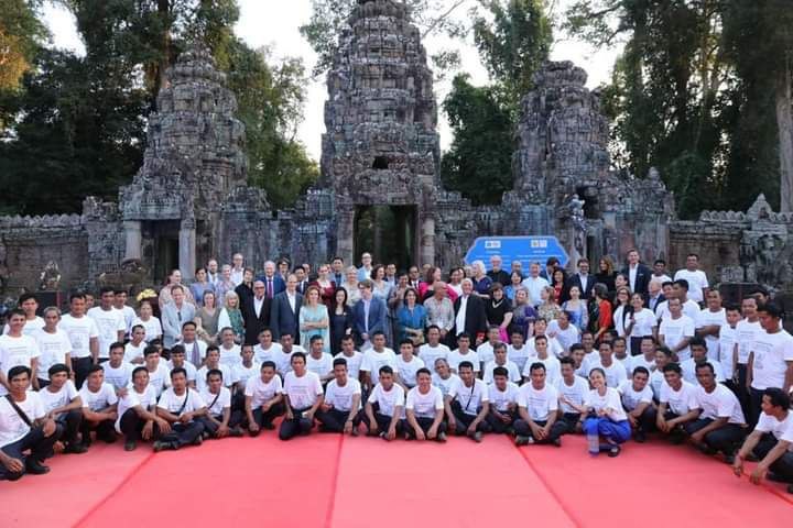 អង្គការមូលនិធិប្រាសាទពិភពលោកប្រគល់ការដ្ឋានអភិរក្ស និងជួសជុលចំនួន៣ ក្នុងរមណីយដ្ឋានជូនអាជ្ញាធរជាតិអប្សរាគ្រប់គ្រងវិញ បន្ទាប់ពីជួសជុលរាល់