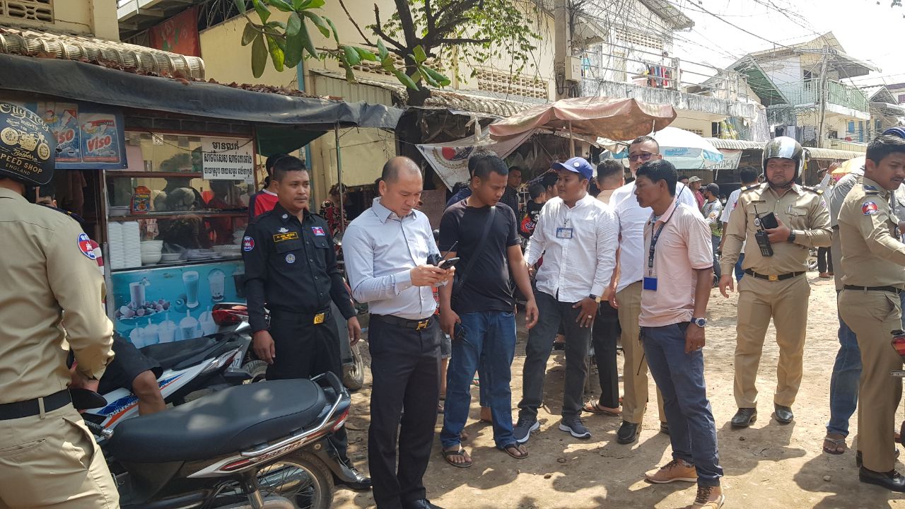 ឡោមព័ទ្ធចាប់ខ្លួនជនសង្ស័យ មុខសញ្ញាកាប់ធាក់ប្លន់បានហើយ នៅផ្សារព្រៃទា