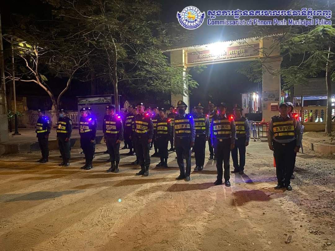 លទ្ធផលអនុវត្តច្បាប់ចរាចរណ៍ សម្រាប់រាជធានីភ្នំពេញនៅយប់ថ្ងៃទី៥ ឃាត់យានយន្តល្មើស ចំនួន៨២គ្រឿង