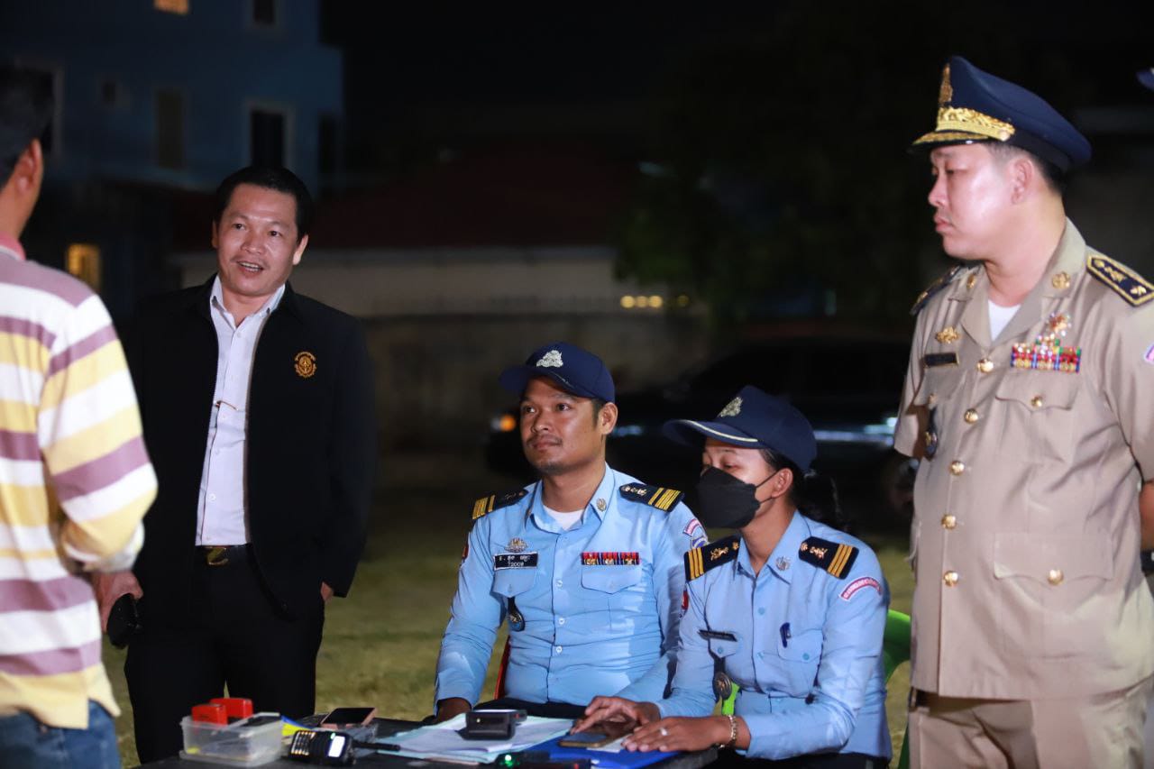 អាជ្ញាធរខេត្តចុះត្រួតពិនិត្យ រឹតបណ្តឹងច្បាប់ចរាចរណ៍ផ្លូវគោក លើការបើកបរក្រោមឥទ្ធិពលនៃគ្រឿងស្រវឹង សារធាតុញៀន និងការប្រើប្រាស់អាវុធខុសច្បាប់