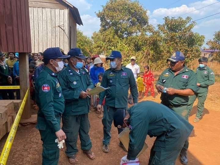 យុជនជនជាតិព្នងម្នាក់ ព្យាយាមសុំគូរដណ្តឹងបែកគ្នា នាងទាសំណងជំងឺចិត្ត ១លានដុល្លាររត់ទៅចង.កសម្លាប់ខ្លួន