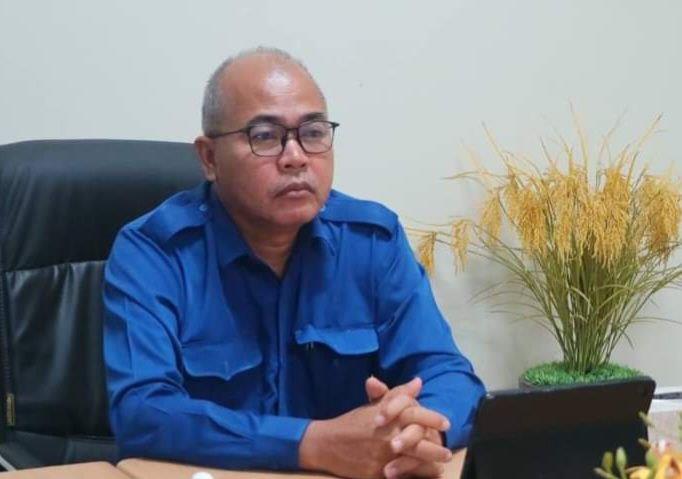 ប្រធានមន្ទីរកសិកម្មខេត្តព្រៃវែង ផ្ដល់ទស្សនទានបន្ថយចំនួន៣ និងបង្កើន៣ ដល់កសិករដើម្បីធ្វើឱ្យទិន្នផលស្រូវមានកើនឡើង និងមានប្រាក់ចំណេញ