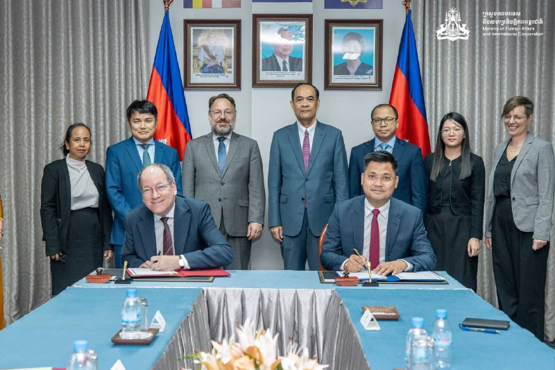 “កម្ពុជា និងកាណាដា បង្កើតកិច្ចពិគ្រោះយោបល់ទ្វេភាគី ដើម្បីជំរុញកិច្ចសហប្រតិបត្តិការឱ្យកាន់តែជិតស្និទ្ធបន្ថែមទៀត”
