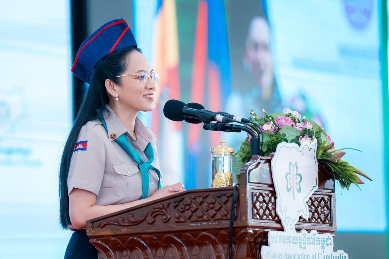 លោកស្រី ពេជ ចន្ទមុន្នី ហ៊ុន ម៉ាណែត អញ្ជើញជាអធិបតី កាយឫទ្ធិនារីកម្ពុជា ធ្វើពិធីសច្ចាបញ្ចូលសមាជិកថ្មី លើកទី២៧ ចំនួន៧៨៨នាក់ សាខាពោធិ៍សាត់