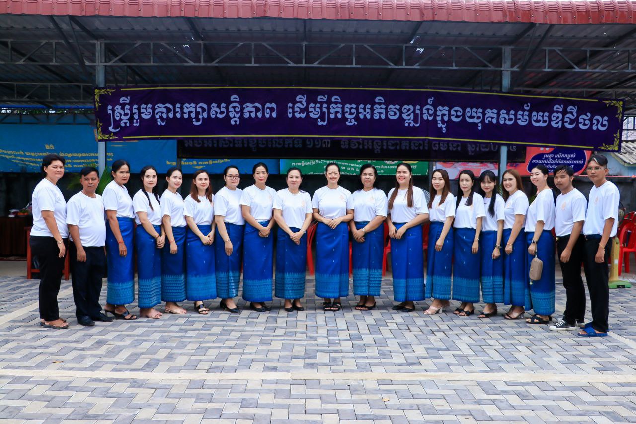 លោកស្រី ឈី វ៉ា អភិបាលរង នៃគណៈអភិបាលខេត្តកោះកុង បានអញ្ជើញជាអធិបតីក្នុងទិវាអន្តរជាតិនារី ៨ មីនា ឆ្នាំ២០២៤ ខួបទី១១៣ ក្រោមប្រធានបទ “ស្ត្រី និងក្មេងស្រី ក្នុងបរិវត្តកម្មឌីជីថល"