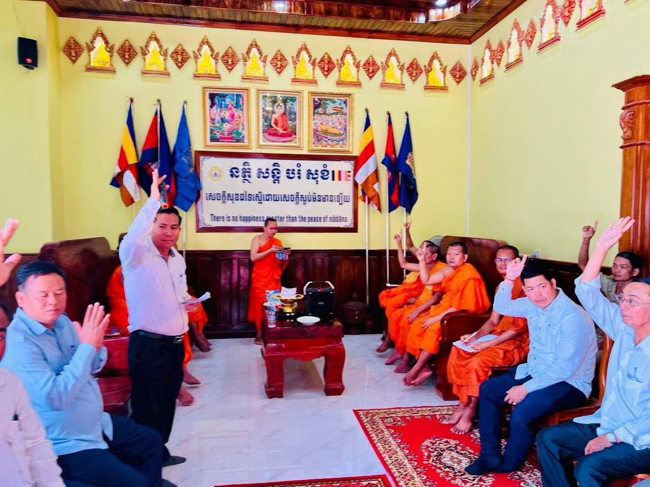 ព្រះគ្រូចៅអធិការ គណៈកម្មការវត្ត យល់ព្រមកែសម្រួល  សំណង់មហាកុដិនៅវត្តគិរីសាលវ័ន  ដោយយកតាមរចនាបថខ្មែរ តាមបែបប្រពៃណីព្រះពុទ្ធសាសនា