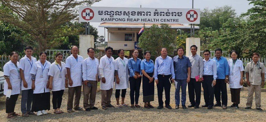 មន្រ្តីជាន់ខ្ពស់ក្រសួងសុខាភិបាលចុះពិនិត្យស្ថានភាព និងហេដ្ឋារចនាសម្ព័ន្ធ បរិស្ថានជុំវិញមណ្ឌលសុខភាពចំនួន៦ក្នុងខេត្តកំពង់ចាម