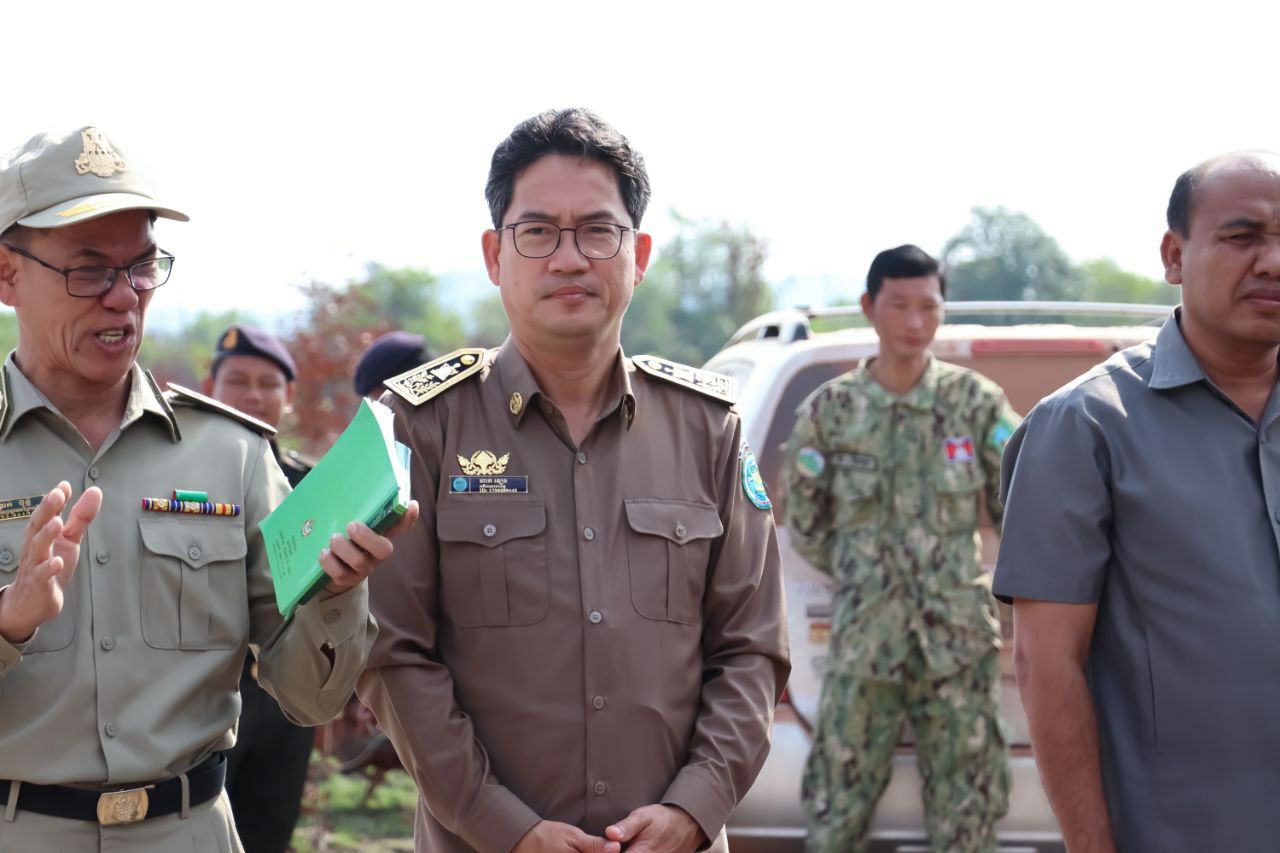 អាជ្ញាធរមានសមត្ថកិច្ច ចុះអប់រំ ណែនាំបញ្ឈប់ការកាប់រំលំដើមសំរ៉ង ពីសំណាក់ប្រជាពលរដ្ឋ