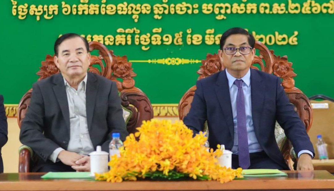 ឯកឧត្តម ញ៉ែម សំអឿន៖ ប្រធានមន្ទីរសុខាភិបាលខេត្តដែលចូលកាន់មុខតំណែងថ្មី រួមទាំងថ្នាក់ដឹកនាំមន្ត្រីរាជការ នៃវិស័យសុខាភិបាល ត្រូវរួមសហការគ្នាអនុវត្តការ ងារសំខាន់ៗ ជាអាទិភាពចំនួន៧ចំណុចអោយបានល្អ
