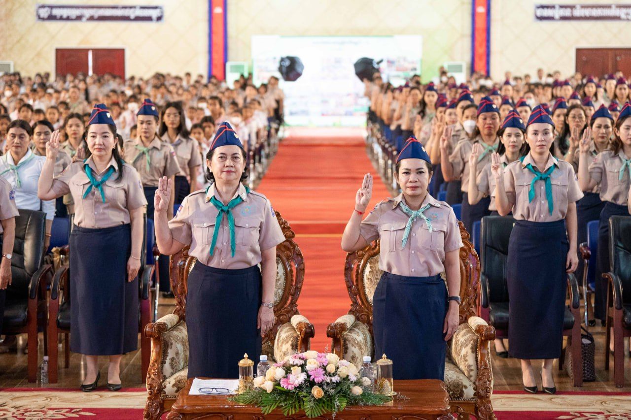 សមាជិកសមាគមកាយឫទ្ធិនារីកម្ពុជាត្រូវខិតខំរៀនសូត្រអភិវឌ្ឍន៍ខ្លួនក្នុងនាមជាកូនល្អសិស្សល្អនិងពលរដ្ឋល្អ