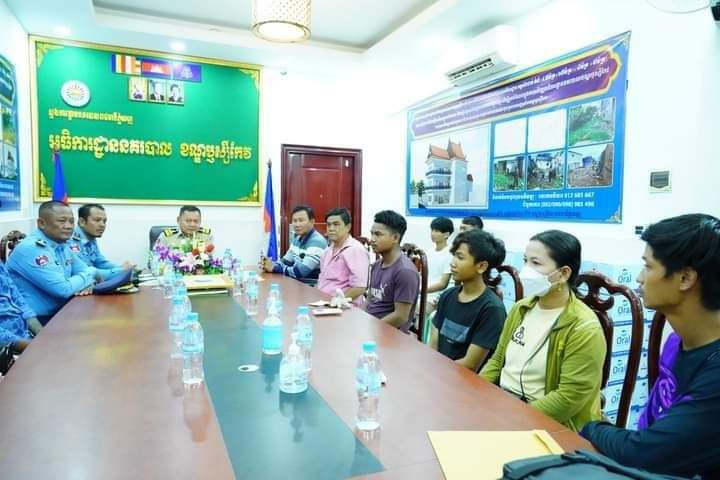 បំពេញមុខមាត់ឪពុកម្តាយណាស់! នគរបាលឃាត់ខ្លួនក្រុមក្មេងទំនើង ចំនួន ១៨នាក់ ដែលបង្ហោះម៉ូតូ និងកែច្នៃបំពង់ស៊ីម៊ាំង