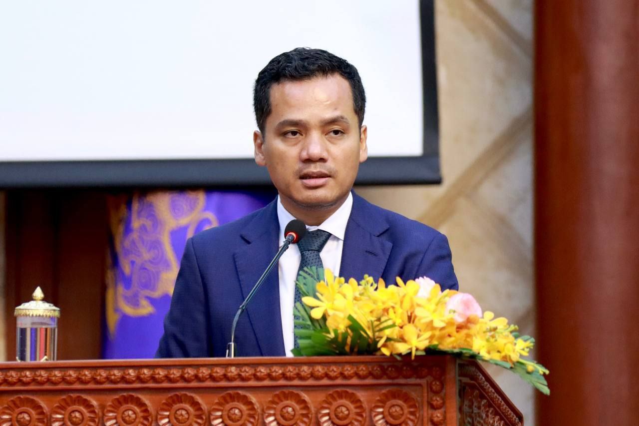 ឯកឧត្តម អភិសន្តិបណ្ឌិត ណែនាំឲ្យ ជ្រើសរើសអត្តពលិកទូកត្រៀមកីឡាយុវជនអាស៊ីត្រូវយកចិត្តទុកដាក់ឲ្យបានខ្ពស់បំផុត ទៅតាមជំនាញ និង ប្រភេទអាយុ