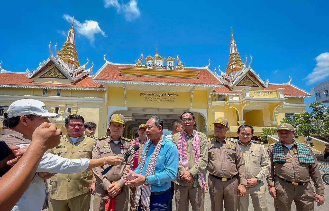 យុទ្ធនាការទទួលថ្ងៃទី១ :ចុះពិនិត្យសម្របសម្រួលដល់ការចេញ ចូលសម្រាប់ពលករកម្ពុជាវិលត្រឡប់មកស្រុកកំណើត អំឡុងពេលពិធីបុណ្យចូលឆ្នាំថ្មី ឆ្នាំខ្មែរ