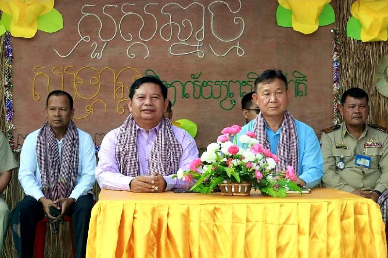 សង្ត្រាន្តឆ្នាំថ្មីតាមសាលារៀនក្នុងស្រុកកំពង់ត្រាចរៀបចំទ្រង់ទ្រាយធំ និងស្បាយរីករាយជាងមុន