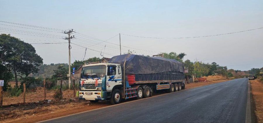 កម្លាំងអធិការទន្លេមេគង្គស្ទាក់ចាប់រថយន្ដវ៉េអងមួយគ្រឿងដឹកផ្លែសំរ៉ងប្រគល់ឱ្យខណ្ឌរដ្ឋបាលព្រៃឈើខេត្តរតនគិរីចាត់ការបន្ត