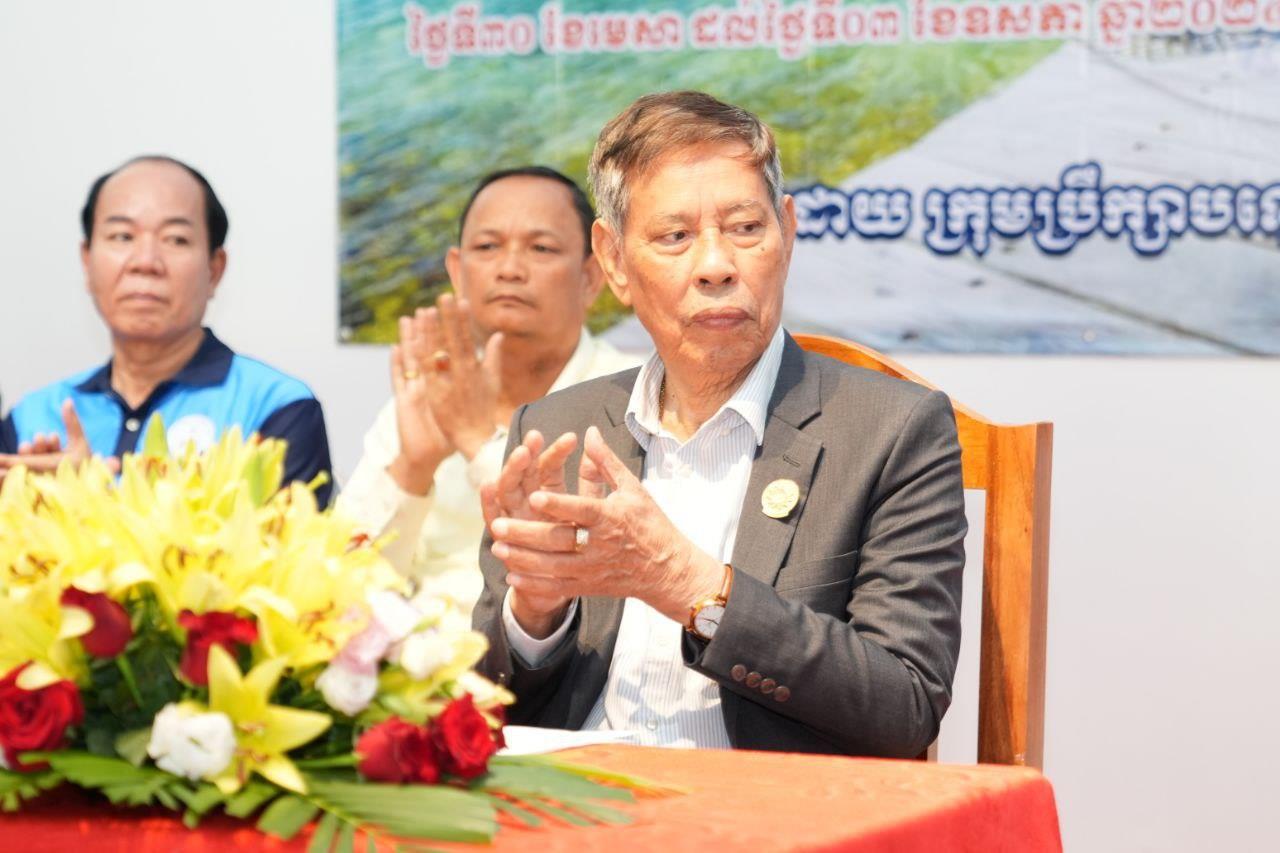អគ្គលេខាធិការក្រុមប្រឹក្សាជាតិរណសិរ្សសាមគ្គី អភិវឌ្ឍន៍មាតុភូមិកម្ពុជា បើកសន្និសីទអ្នកដឹកនាំគ្រីស្ទបរិស័ទកម្ពុជា ដើម្បីលើកកម្ពស់សមត្ថភាពដល់អ្នកដឹកនាំគ្រីស្ទបរិស័ទ