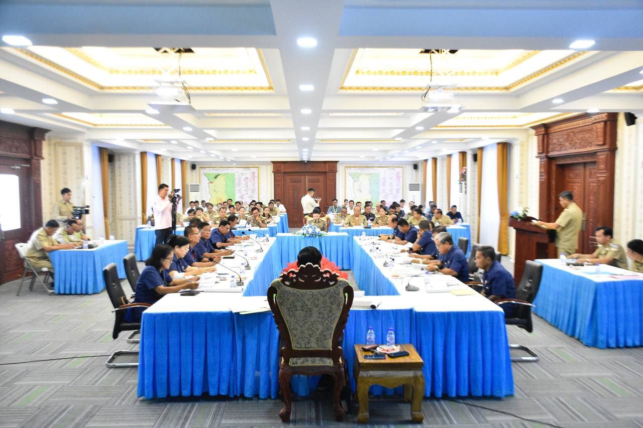 លោកជំទាវ អភិបាលខេត្តប៉ៃលិន ក្រើនរំលឹកមន្ទីរជំនាញត្រូវមើលឡើងវិញនូវរាល់បញ្ហានាពេលកន្លងមកនិងមិនត្រូវរើសអើងប្រកាន់បក្សពួកនិយម និងគ្រួសារនិយម