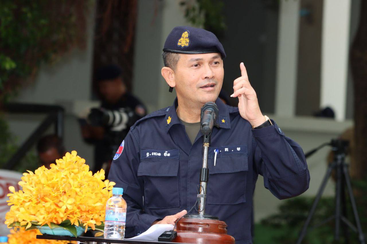កងរាជអាវុធហត្ថខេត្តបន្ទាយមានជ័យរៀចំពិធីបិទវគ្គហ្វឹកហ្វឺនកងកម្លាំងទាំង៣ប្រភេទប្រចាំឆមាសទី១ ឆ្នាំ២០២៤