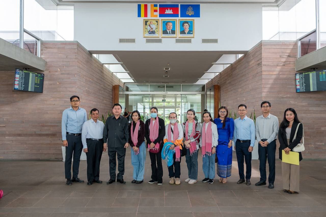 ពលការិនីខ្មែរទៅបម្រើការងារនៅអារ៉ាប៊ីសាអូឌីត ចំនួន ០៥នាក់បន្ថែមទៀត បានមកដល់កម្ពុជាក្រោមការសម្របសម្រួលរបស់រាជរដ្ឋាភិបាល