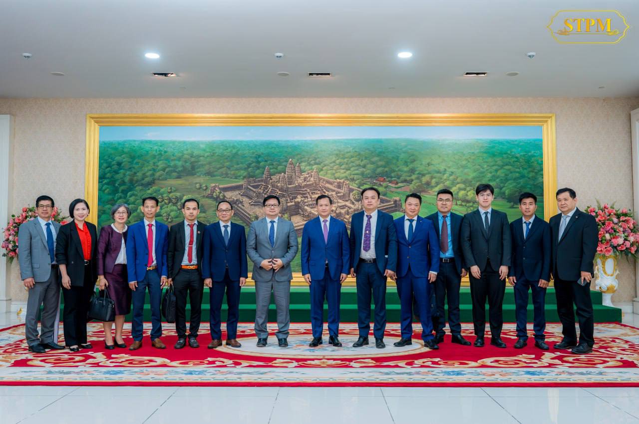 ប្រធានការិយាល័យតំណាងសភាពាណិជ្ជកម្មកម្ពុជា ប្រចាំទីក្រុងម៉ុងរ៉េអាល់ ប្រទេសកាណាដា៖ ការធ្វើជាម្ចាស់ផ្ទះកិច្ចប្រជុំកំពូលហ្វ្រង់កូហ្វូនី ឆ្នាំ២០២៦ នឹងទាក់ទាញវិនិយោគិន និងទេសចរ បន្ថែមទៀតមកពីបណ្ដាប្រទេសនិយាយភាសាបារាំង