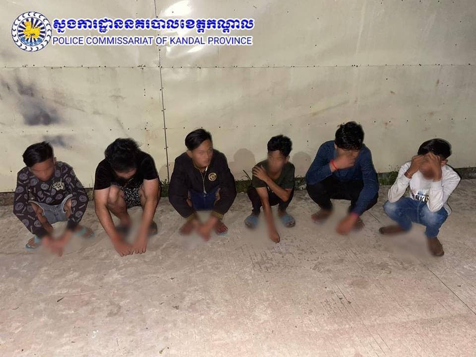 ក្រុមក្មេងទំនើងបង្ហោះម៉ូតូនៅស្រុកអង្គស្នួល ត្រូវបានកម្លាំងនគរបាលជំនាញ បង្រ្កាបនិងឃាត់ខ្លួន ៦នាក់