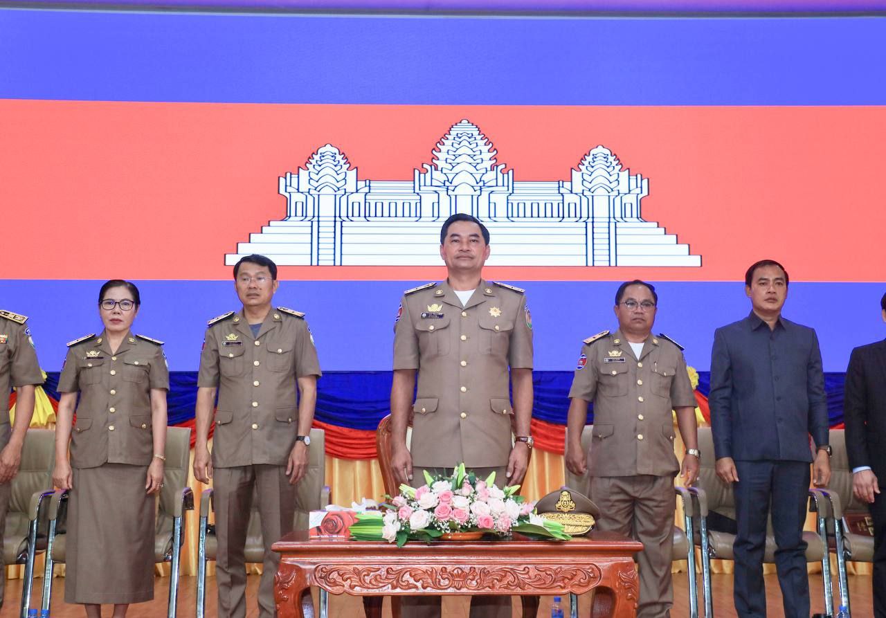 ចៅហ្វាយខេត្តត្បូងឃ្មុំ ប្រាប់ក្រុមគយថា៖ «រាល់ការចុះប្រតិបត្តិការបង្ក្រាបក្នុងដែនសមត្ថកិច្ចរដ្ឋបាលខេត្តសូមរាយការណ៍ដើម្បូឱ្យមានចូលរួមសហការជាមួយរដ្ឋបាលខេត្ត»